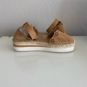 Vince Camuto BRESHAN ESPADRILLE PLATFORM SANDAL